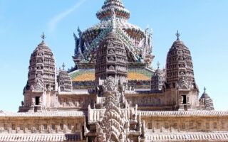 d&eacute;couvrez le guide culturel de bangkok : explorez les temples, mus&eacute;es, traditions et festivals de la vibrante capitale tha&iuml;landaise.