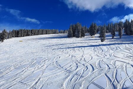 d&eacute;couvrez les meilleures stations de ski pour des vacances inoubliables, avec des pistes adapt&eacute;es &agrave; tous les niveaux, des paysages magnifiques et des activit&eacute;s hivernales vari&eacute;es.