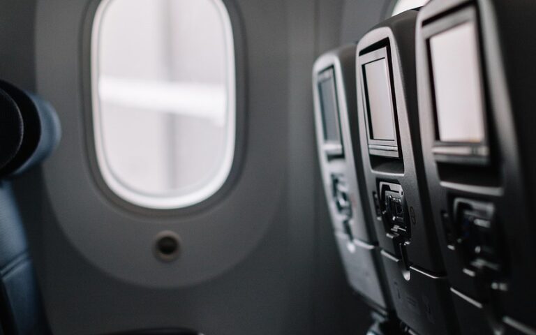 d&eacute;couvrez les meilleures destinations, conseils et astuces pour vos voyages autour du monde. pr&eacute;parez votre prochaine aventure avec notre guide complet du travel.