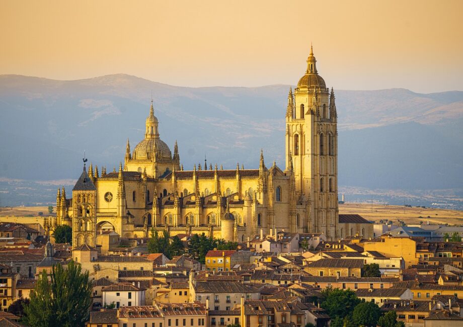 d&eacute;couvrez les meilleures destinations, conseils de voyage et exp&eacute;riences uniques pour un tourisme inoubliable.