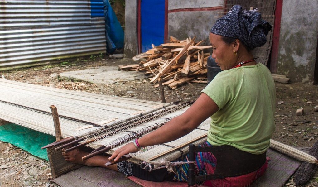 d&eacute;couvrez l'excellence de l'artisanat local, o&ugrave; savoir-faire traditionnel et passion se rencontrent pour cr&eacute;er des &oelig;uvres uniques et authentiques.